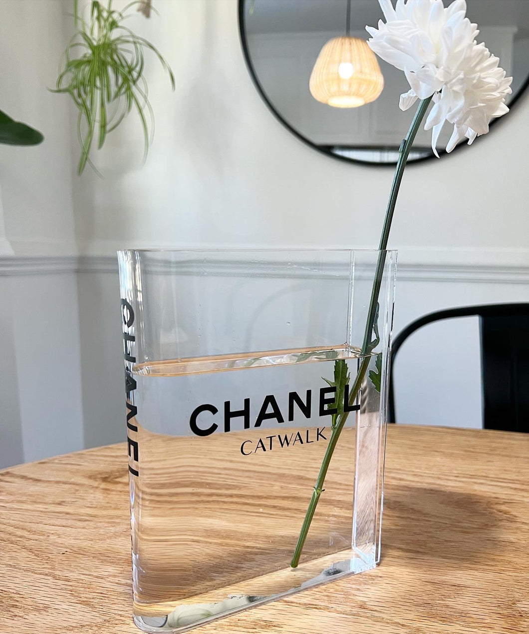 C Luxe Acrylic Vase